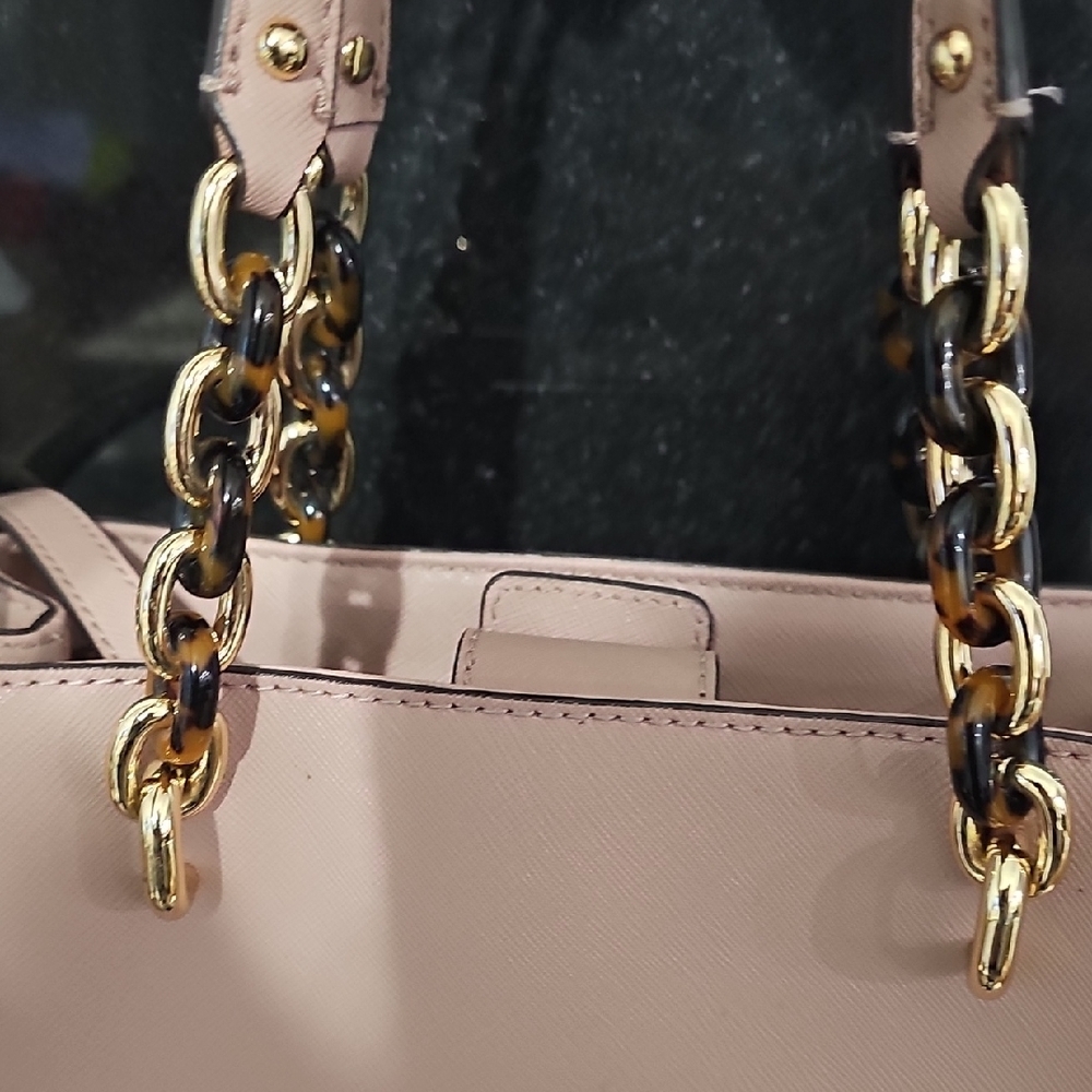 Michael Kors Pink Sofia Shoulder Bag with Chain Details - Picture 4 of 8